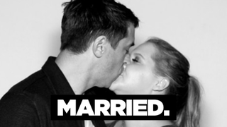Amy Schumer Married a Chef Named Chris Fischer, and John Early Appears to Have Officiated